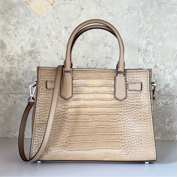 Michael Kors Hamilton MD Crocodile-Embossed Shoulder Bag Camel - Picture 2 of 14